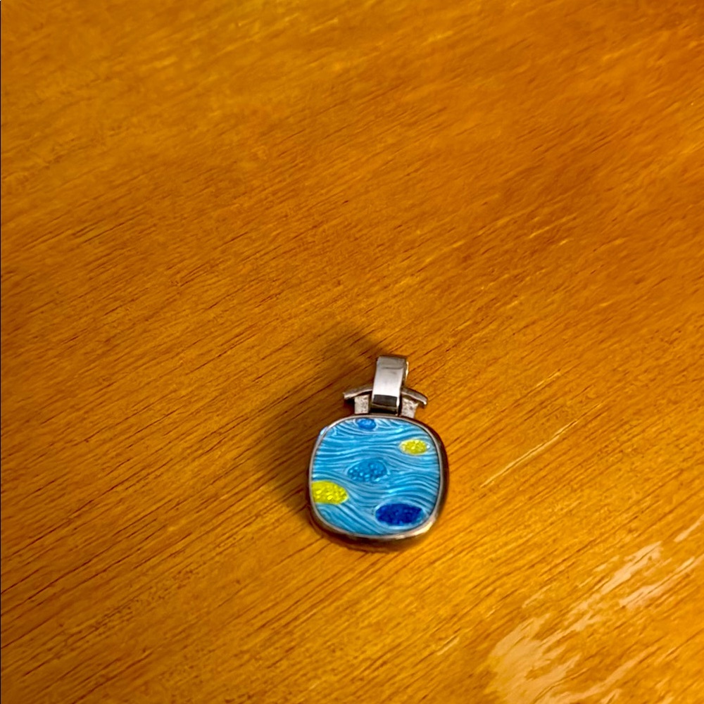 Reversible Sterling Pendant - Enamel
Design and Tree of Life

MISC1